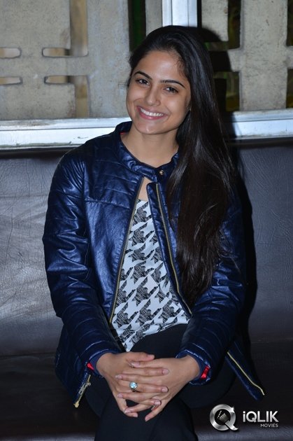 Naina-Ganguly-at-Vangaveeti-Movie-Screening